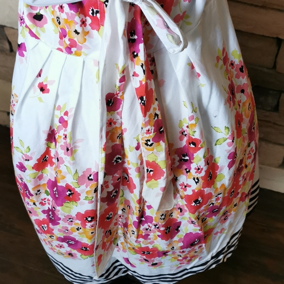 Floral Halter Dress - Picture 5 of 8